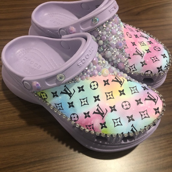 Crocs - Picture 2 of 4